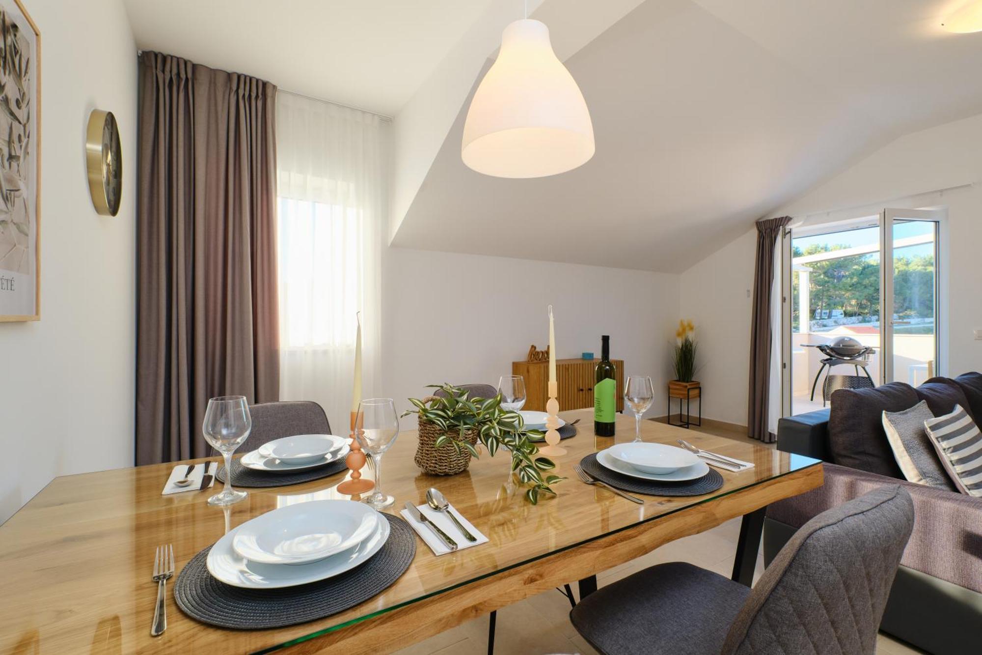 Apartments Divna マリ・ロシニュ エクステリア 写真