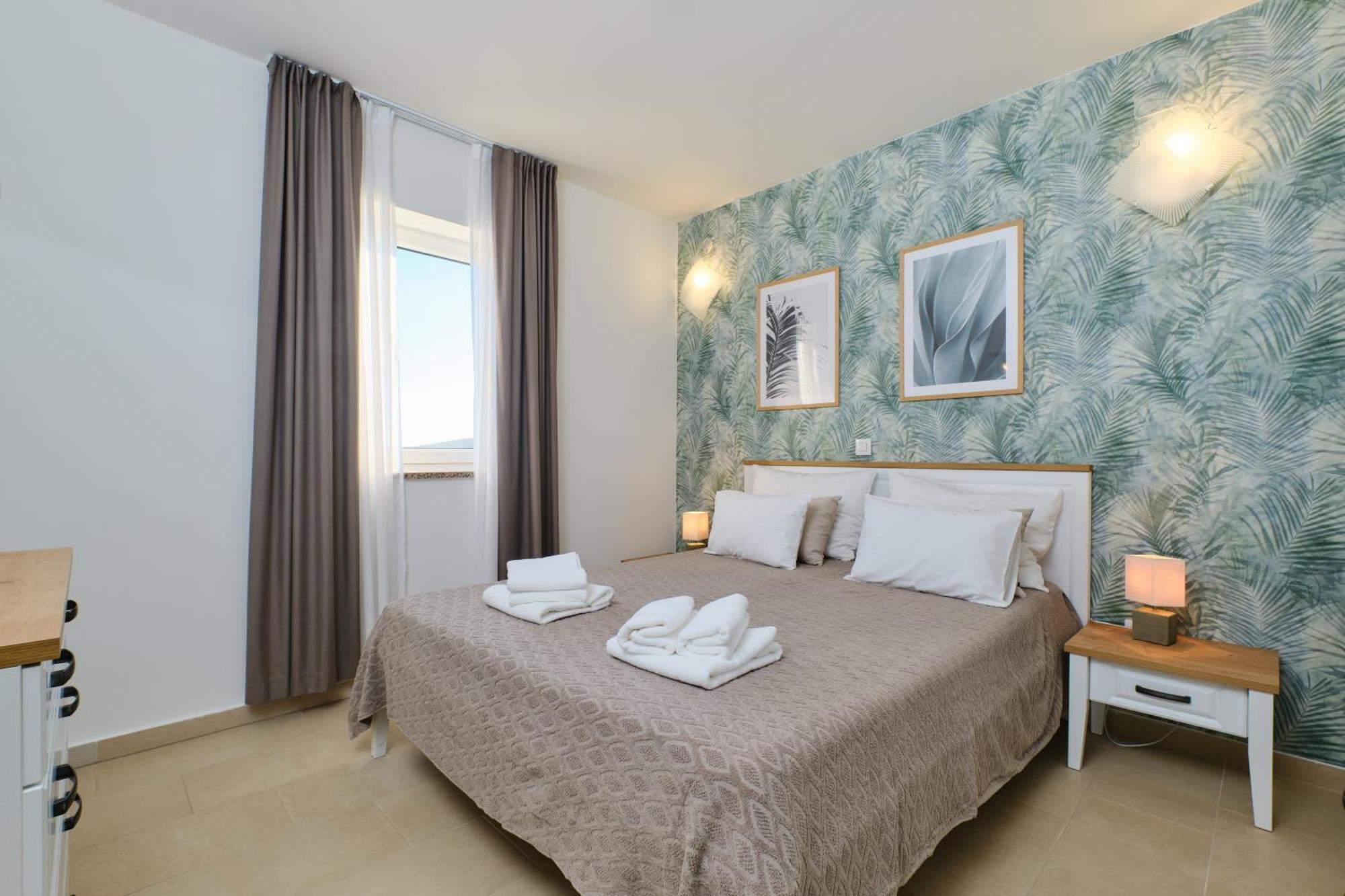 Apartments Divna マリ・ロシニュ エクステリア 写真