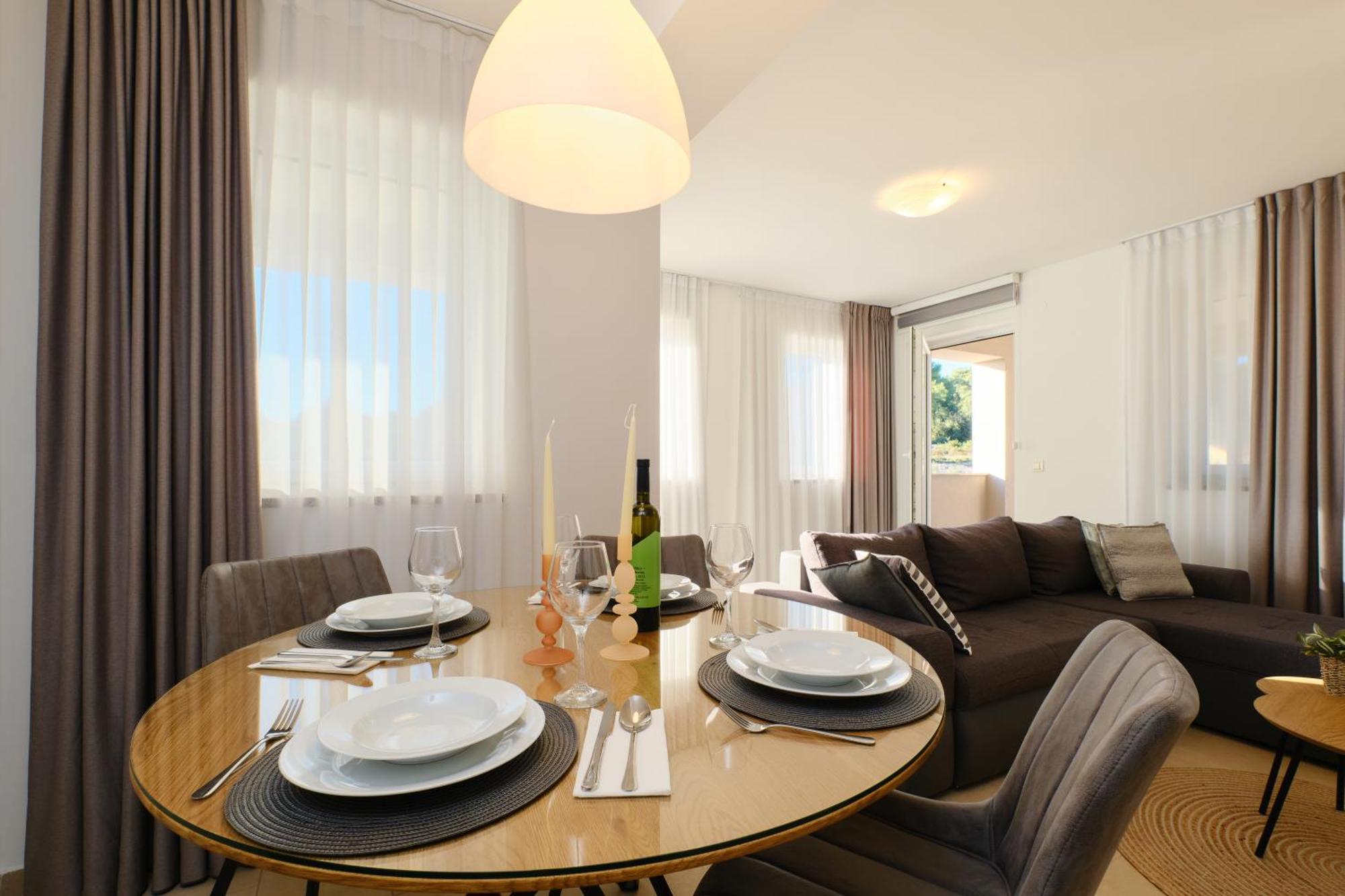 Apartments Divna マリ・ロシニュ エクステリア 写真