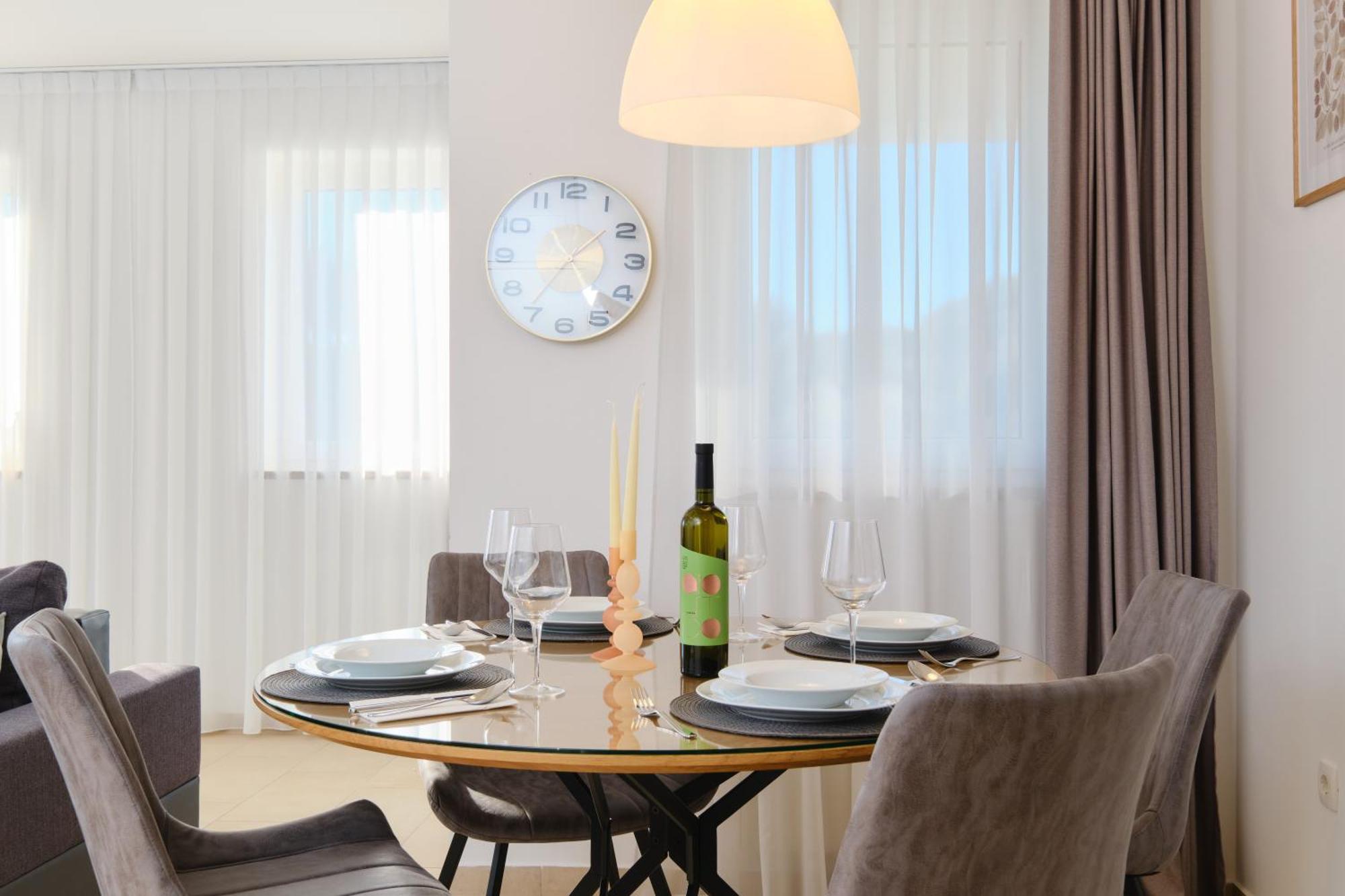 Apartments Divna マリ・ロシニュ エクステリア 写真