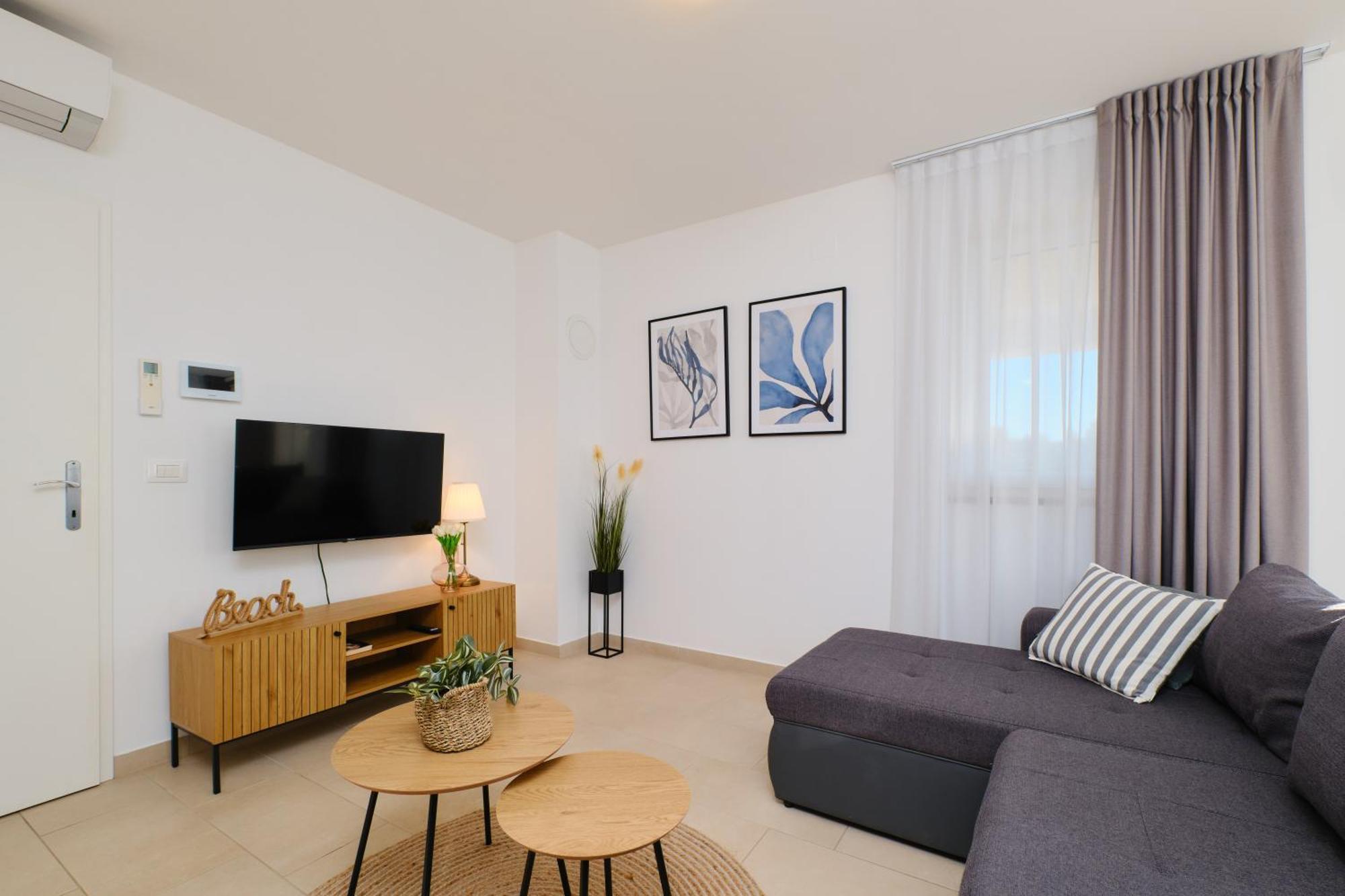 Apartments Divna マリ・ロシニュ エクステリア 写真